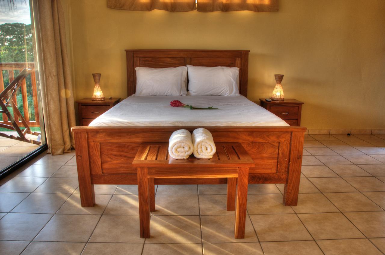 Las Palmeras Beach Hotel Aposentillo ภายนอก รูปภาพ